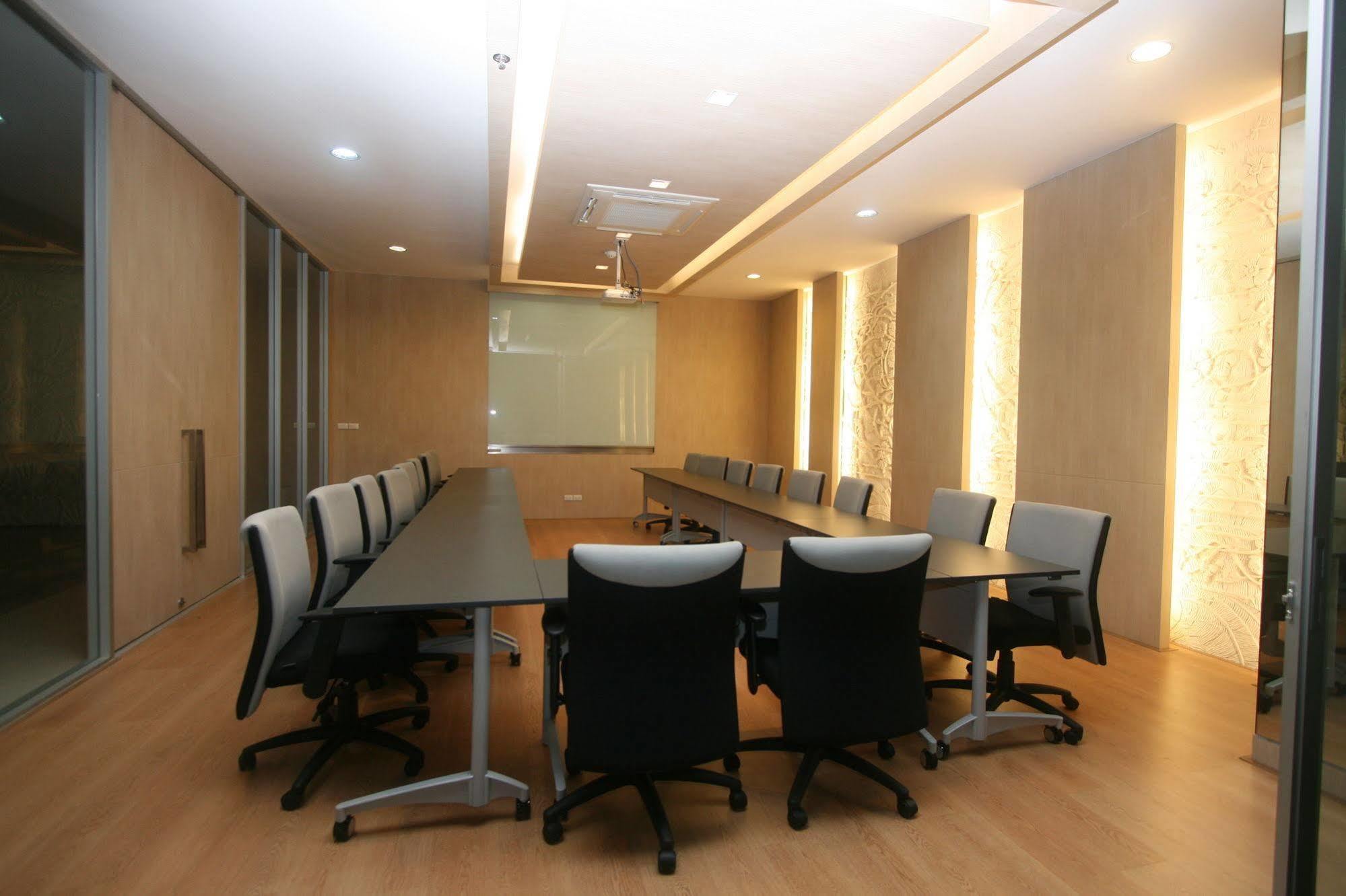Cnc Residence Bangkok Zewnętrze zdjęcie